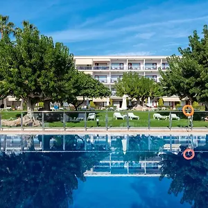 https://parador-de-nerja.1costadelsol.com