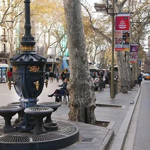https://royal-ramblas.topbarcelonahotels.com